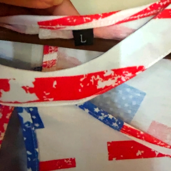 American Flag Print Blouse - Picture 3 of 6